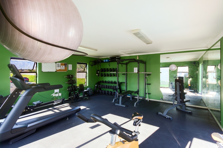 To Let 2 Bedroom Property for Rent in Heritage Park Western Cape